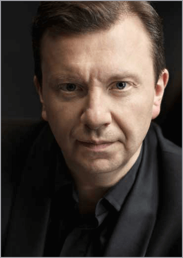 Evgeny Sinaiski (Klavier)